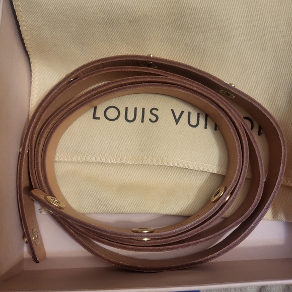 Authentic button snap sling strap for twin pochette or can be used for belt bags - Picture 8 of 9